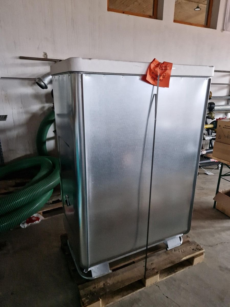 Sonstige Hoftechnik of the type Sonstige Dieseltankstation »DuraFuel Combo 1000« mit Wand, Neumaschine in Grünbach (Picture 4)